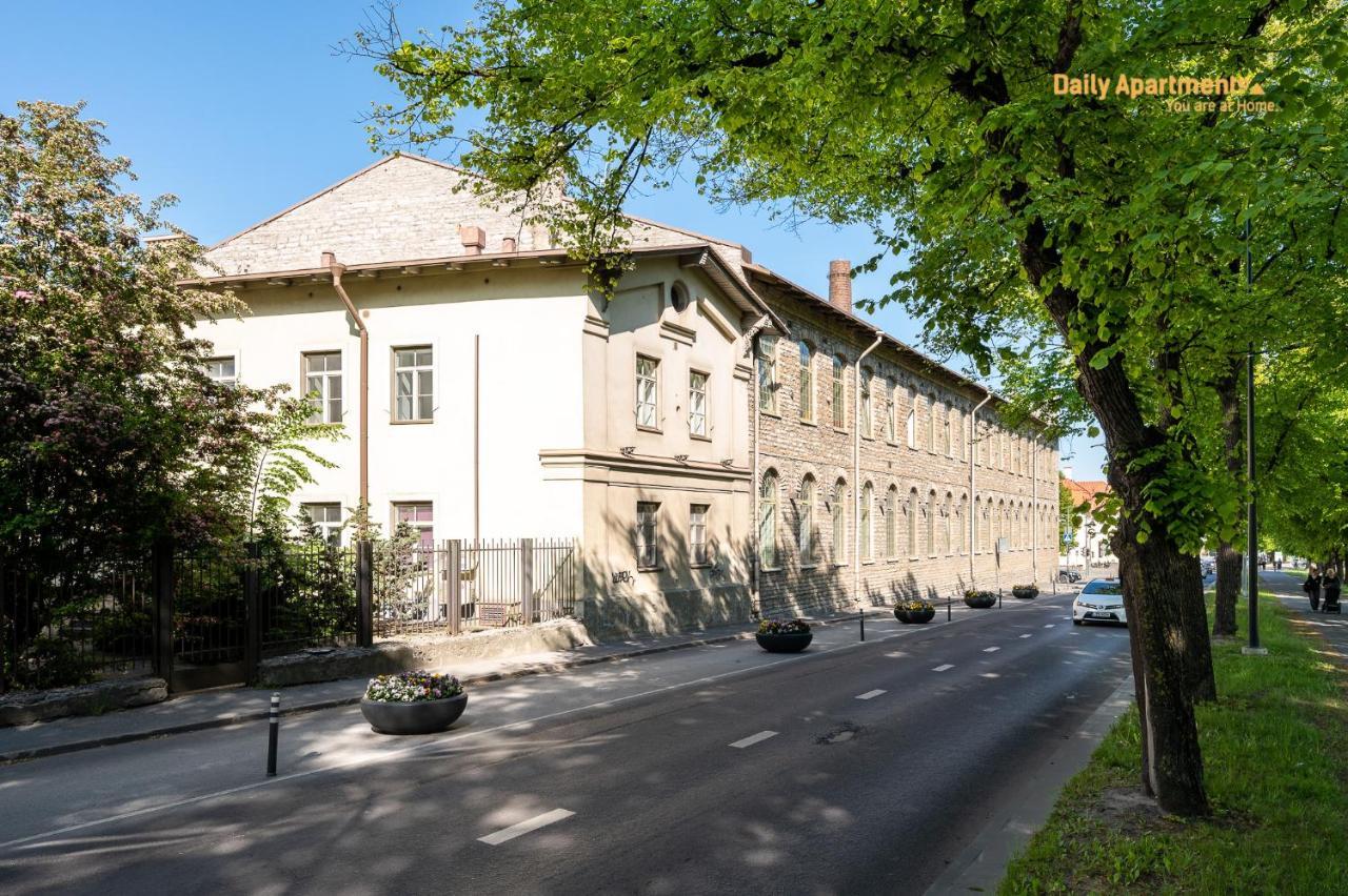 Daily Apartments - Duplex Apartment Reval Exterior foto